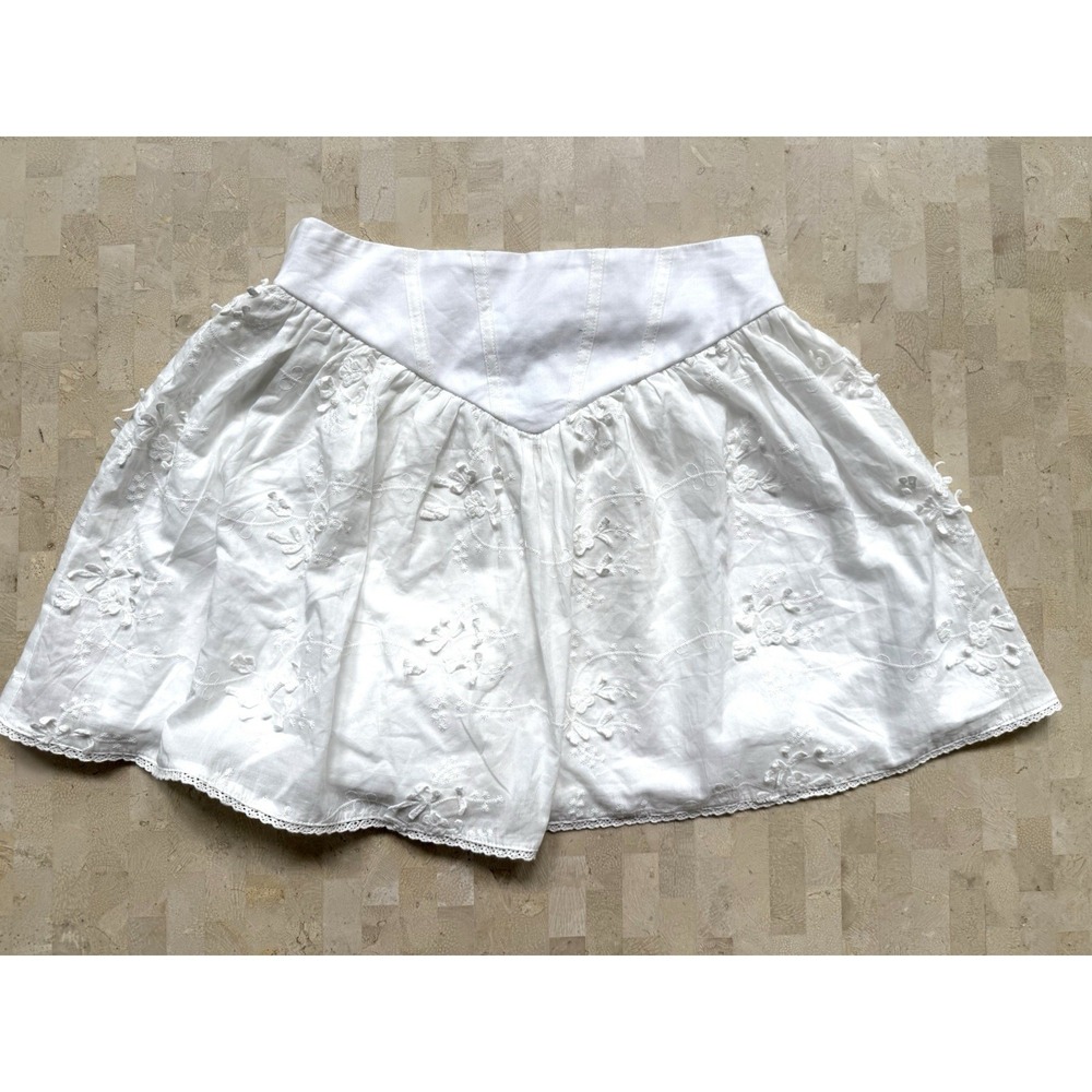 Francesca's White Floral Bubble Skirt Mini Womens S NWT $54 Preppy Coquette